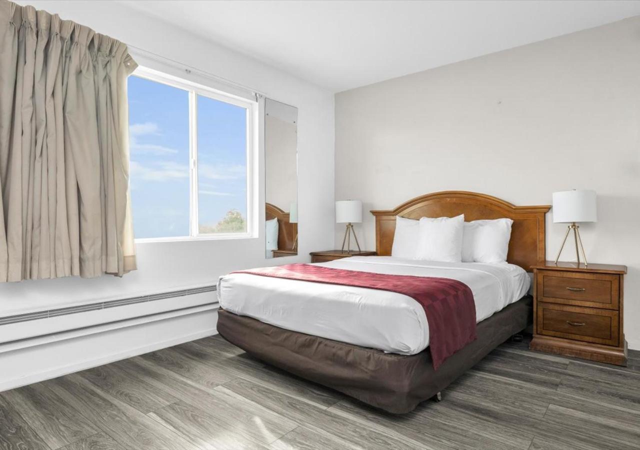 Rodeway Inn&suites - Great Highway Hotel 2*