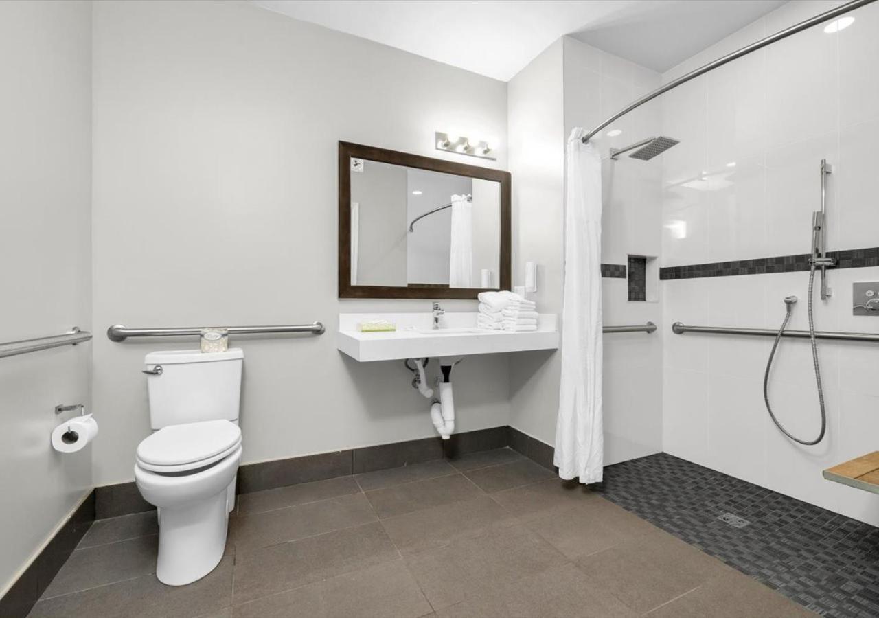 Rodeway Inn&suites - Great Highway Hotel