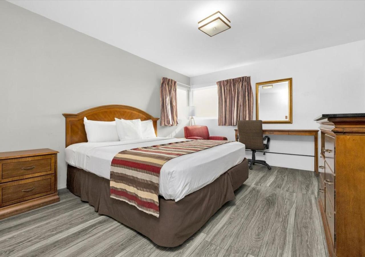Rodeway Inn&suites - Great Highway Hotel