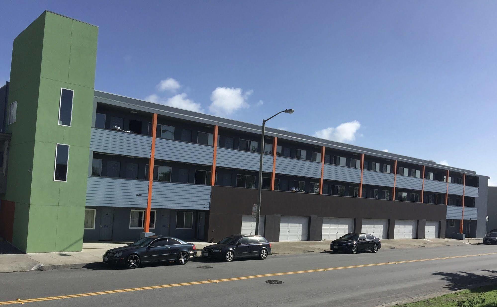 Rodeway Inn&suites - Great Highway Hotel
